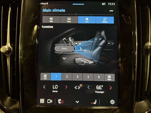 Used 2025 Volvo S60 B5 Core FWD image 39