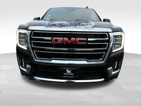 Used 2024 GMC Yukon SLT AWD/4WD image 10