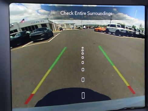 Used 2022 Jeep Renegade Latitude w/ Convenience Group AWD/4WD image 29