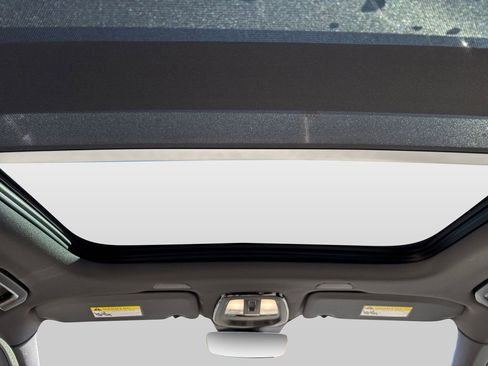 New 2026 Volvo XC60 B5 Plus w/ Protection Package Premier image 10