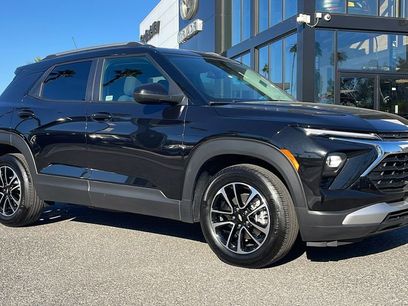 Used 2024 Chevrolet TrailBlazer LT w/ LT Cold Weather Package