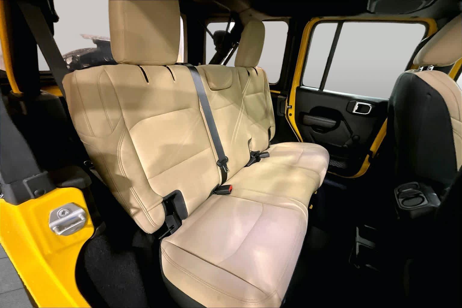 Used 2021 Jeep Wrangler Unlimited Sport AWD/4WD image 18