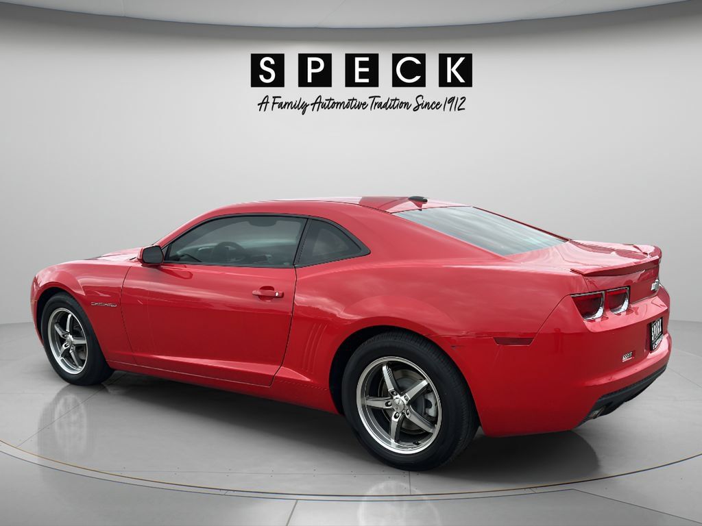 Used 2012 Chevrolet Camaro LS RWD image 3
