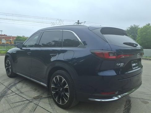 Used 2024 MAZDA CX-90 Plug-In Hybrid w/ Premium Pkg AWD/4WD image 5