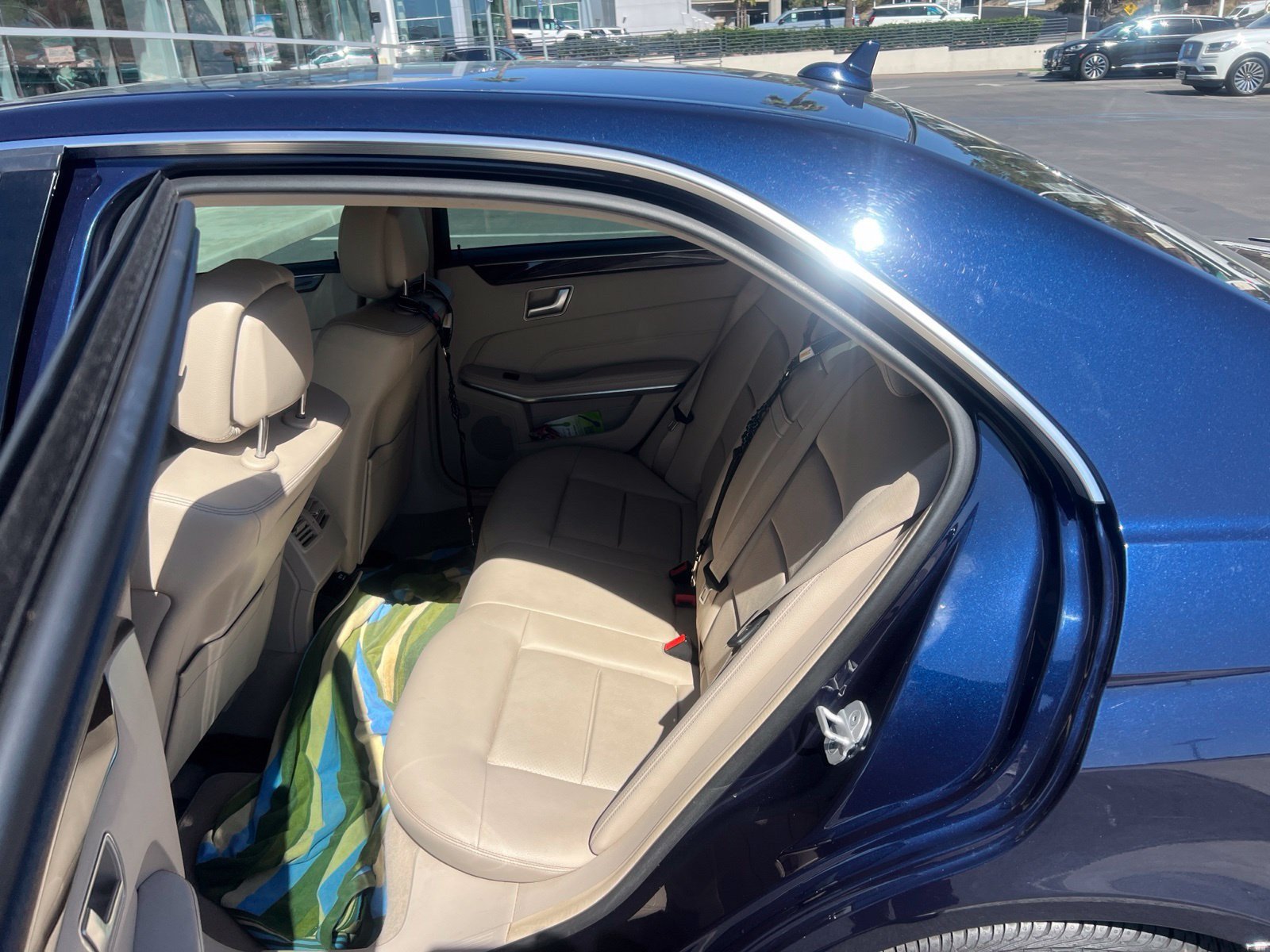 Used 2014 Mercedes-Benz E 350 Sedan image 4