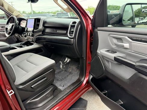 Used 2020 RAM 1500 Big Horn AWD/4WD image 11
