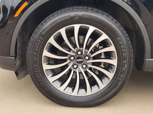 Used 2020 Lincoln Aviator Reserve w/ Equipment Group 201A AWD/4WD image 7