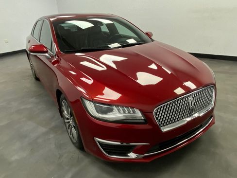 Used 2017 Lincoln MKZ Select w/ Select Plus Package AWD/4WD image 8