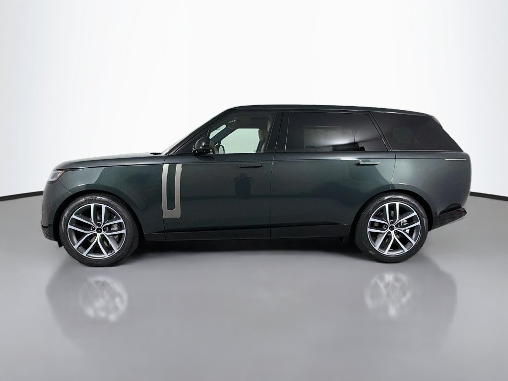 New 2026 Land Rover Range Rover Long Wheelbase SE AWD/4WD image 8