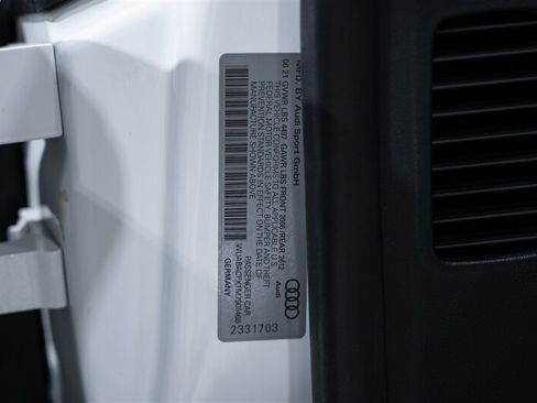 Used 2021 Audi R8 V10 RWD image 29