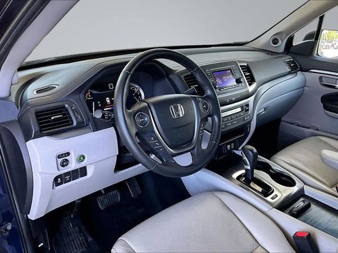 Used 2019 Honda Ridgeline RTL image 15