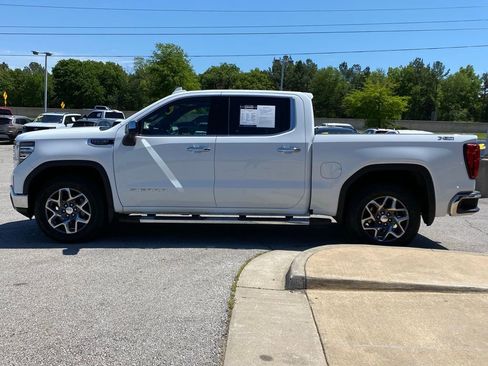 Used 2024 GMC Sierra 1500 SLT w/ SLT Premium Plus Package AWD/4WD image 4