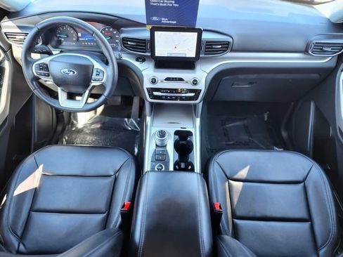 Certified 2023 Ford Explorer XLT w/ Equipment Group 202A AWD/4WD image 12