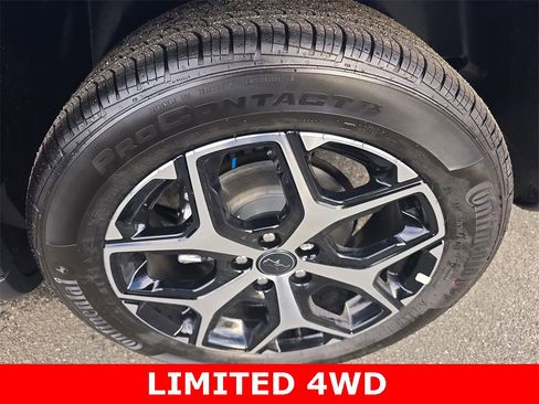 New 2025 Jeep Compass Limited image 32