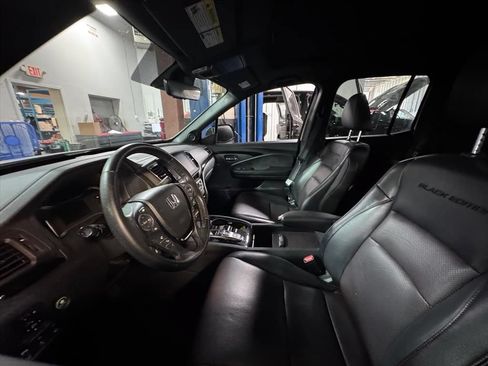 Used 2021 Honda Ridgeline Black Edition image 3