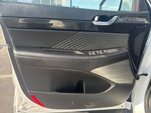 Used 2025 Hyundai Palisade Calligraphy AWD/4WD image 14