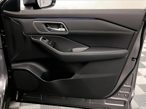 New 2026 Nissan Rogue Platinum w/ Platinum Premium Package image 35