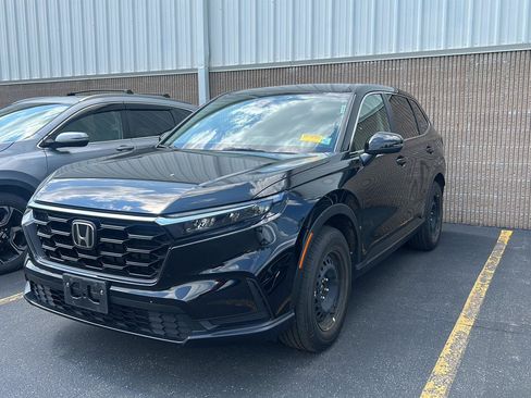 Used 2024 Honda CR-V LX image 3