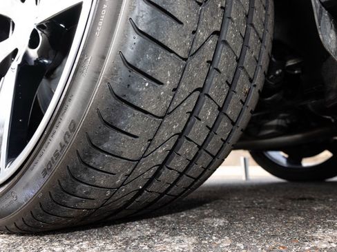 Used 2023 Porsche Cayenne Turbo image 76