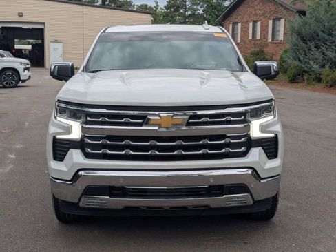 Used 2022 Chevrolet Silverado 1500 LTZ w/ LTZ Premium Package AWD/4WD image 8