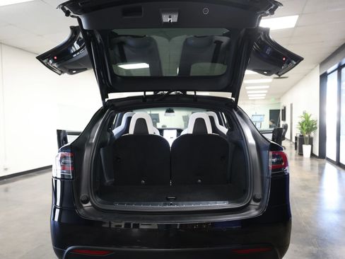 Used 2018 Tesla Model X P100D image 48