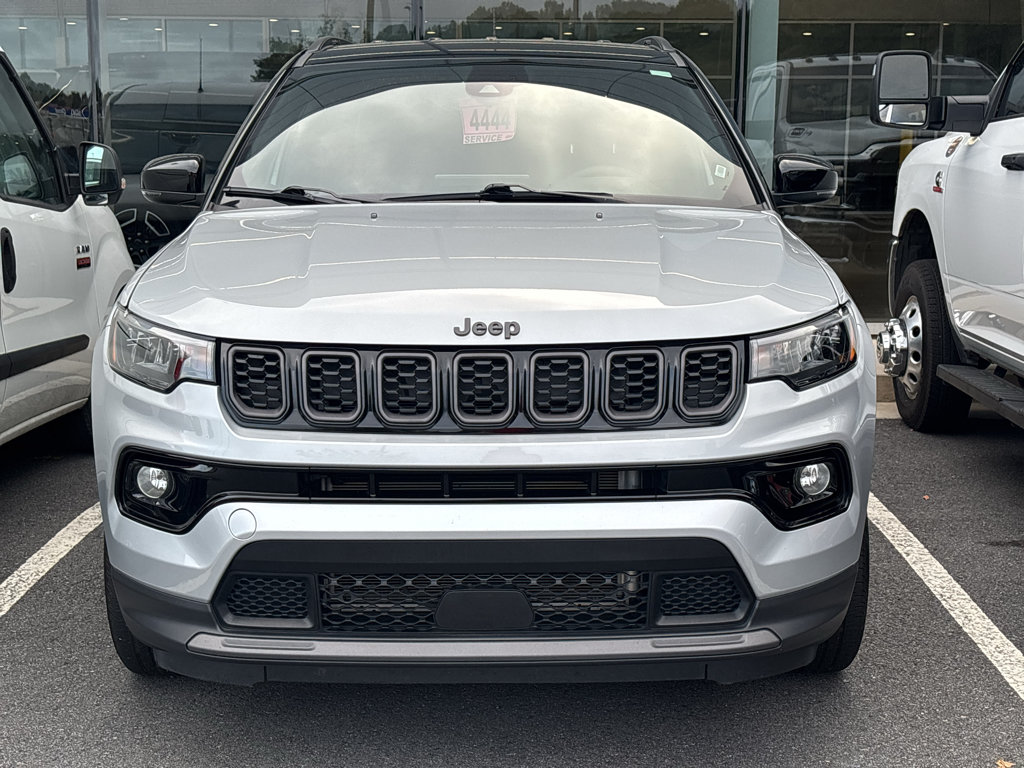 Used 2026 Jeep Compass Limited AWD/4WD image 10