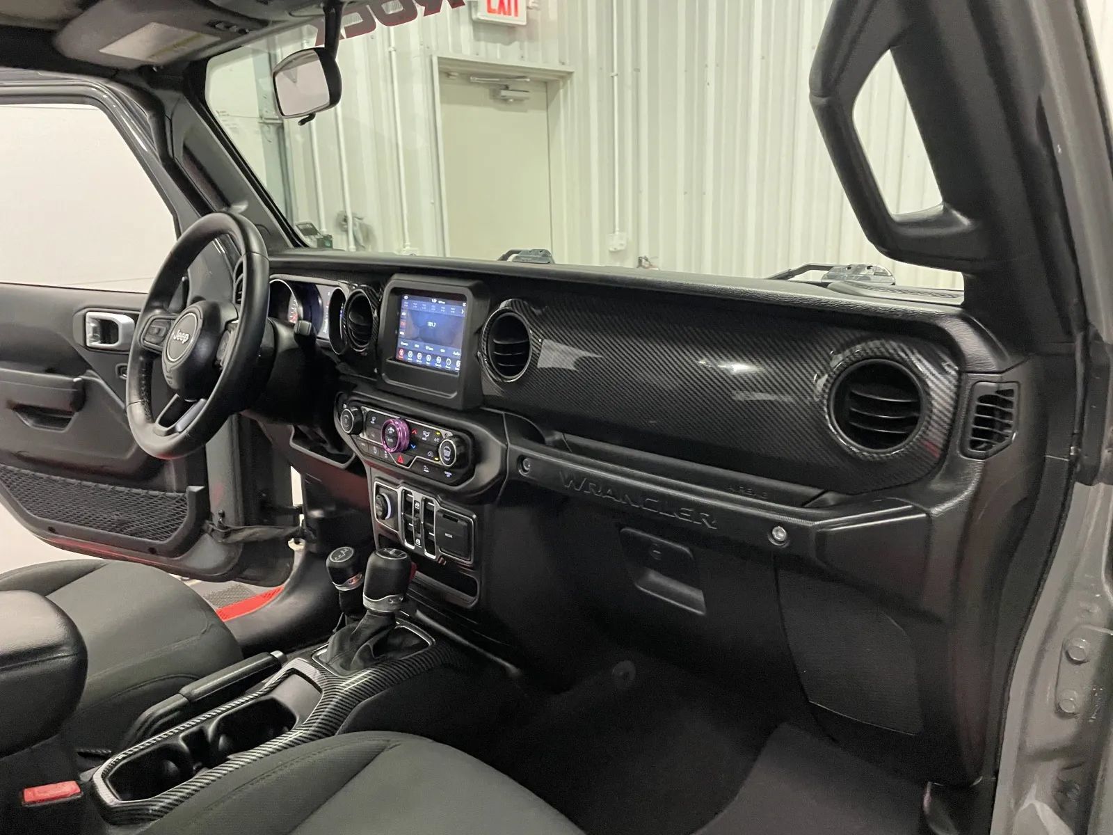 Used 2021 Jeep Wrangler Unlimited Sport AWD/4WD image 45