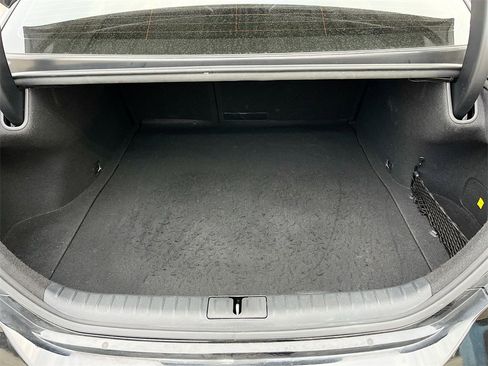 Used 2022 Genesis G70 2.0T w/ Prestige Package image 28