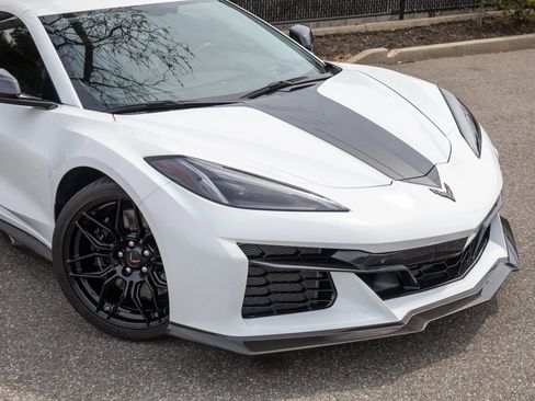 Used 2023 Chevrolet Corvette Z06 w/ Engine Appearance Package RWD image 16