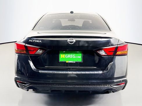 Used 2021 Nissan Altima 2.5 SV image 8