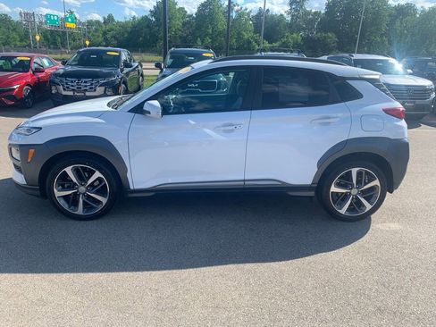Certified 2021 Hyundai Kona Limited w/ Cargo Package AWD/4WD image 2