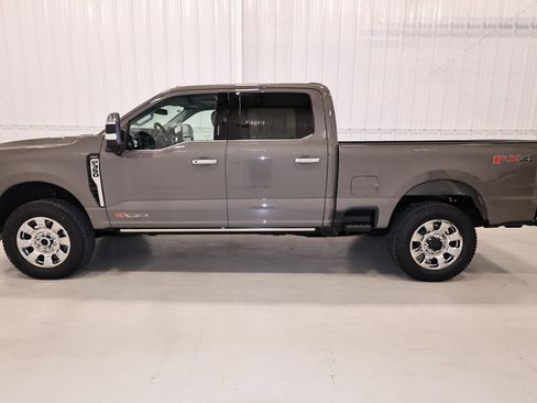 New 2026 Ford F350 Lariat AWD/4WD image 6