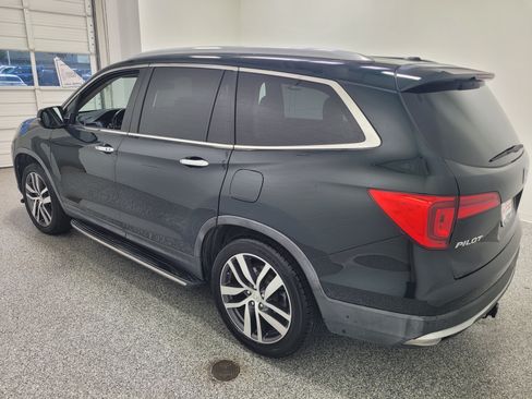 Used 2016 Honda Pilot Touring image 5
