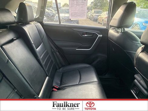 Used 2021 Toyota RAV4 XLE Premium AWD/4WD image 26