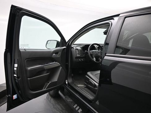 Used 2022 GMC Canyon AT4 image 9