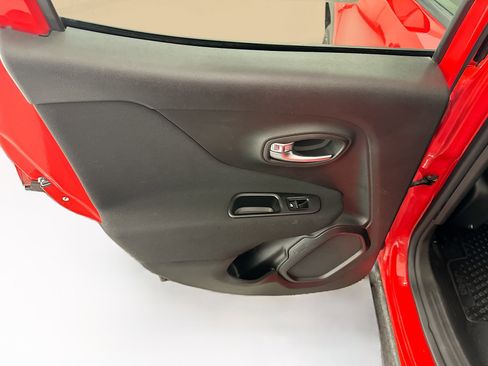 Used 2020 Jeep Renegade Sport AWD/4WD image 26