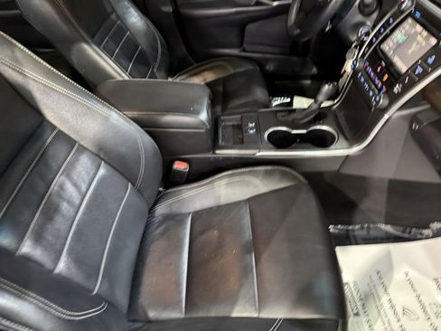 Used 2017 Toyota Camry XLE image 28