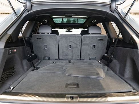Used 2023 Audi Q7 3.0T Prestige w/ Prestige Package image 8