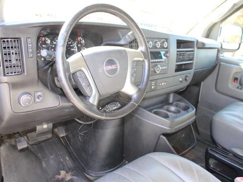Used 2013 GMC Savana 3500 w/ Power Package image 13