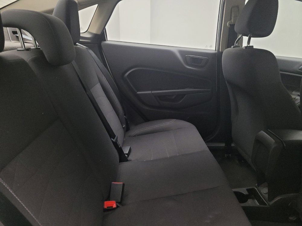 Used 2019 Ford Fiesta SE FWD image 19