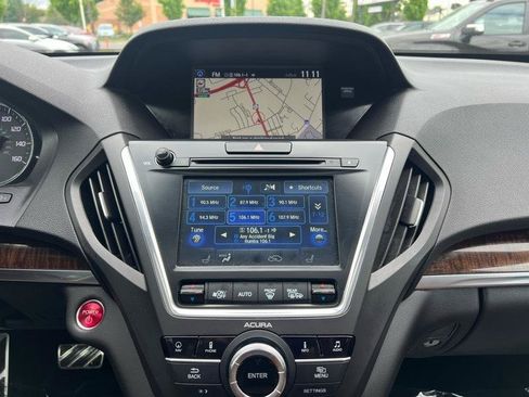 Used 2017 Acura MDX Sport Hybrid w/ Technology Pkg AWD/4WD image 17