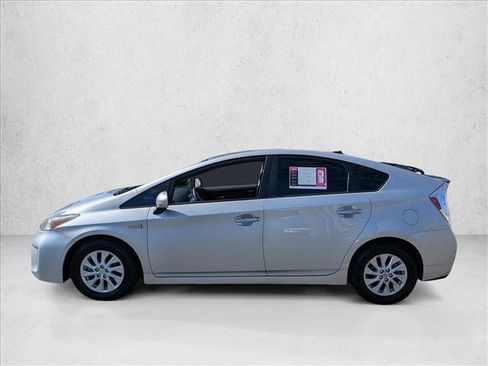 Used 2014 Toyota Prius Prime Plug-In Hybrid FWD image 9