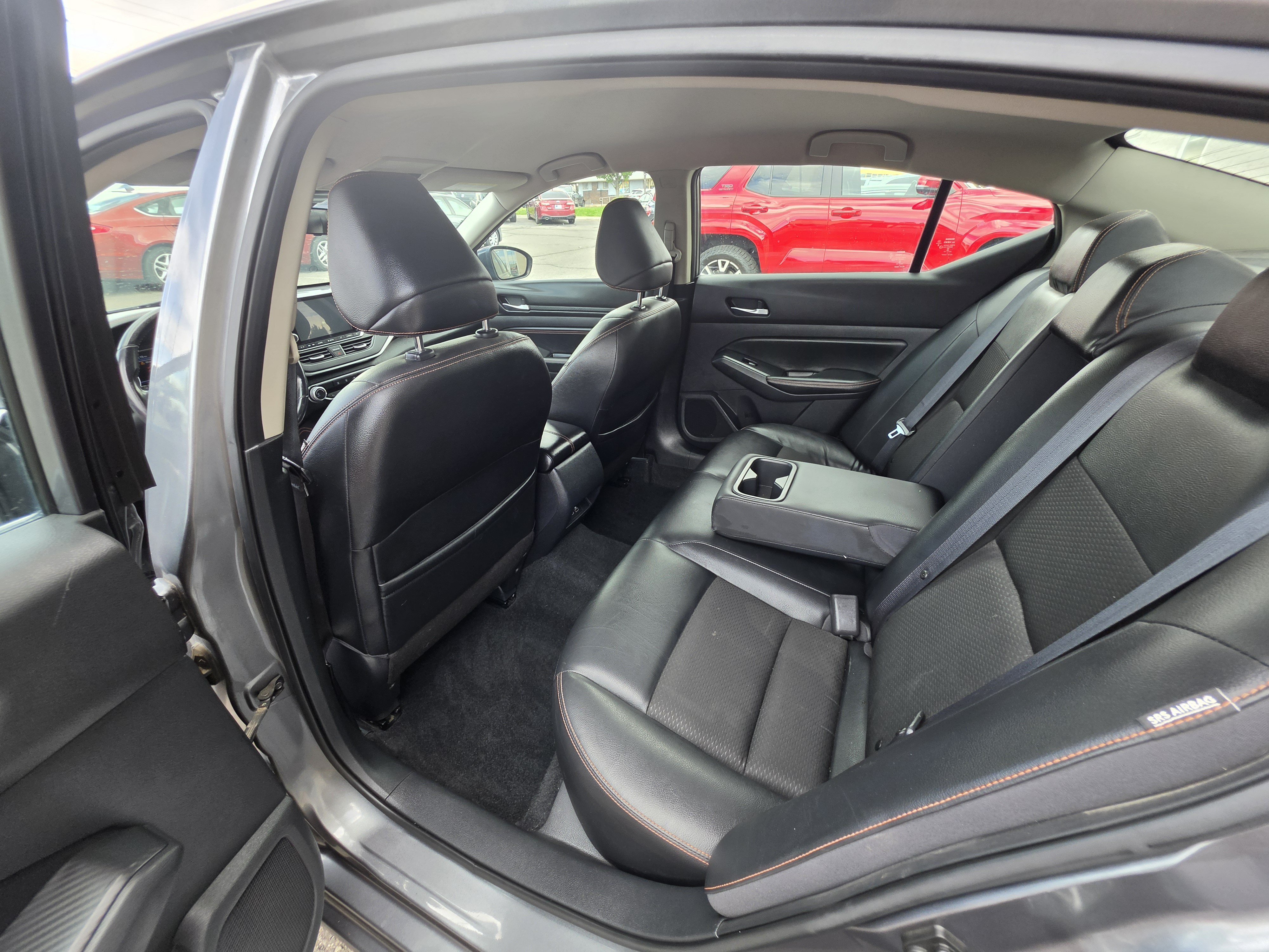 Used 2020 Nissan Altima 2.5 SR FWD image 18