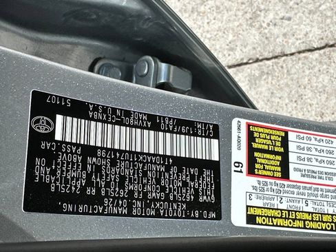 Used 2026 Toyota Camry LE FWD image 29