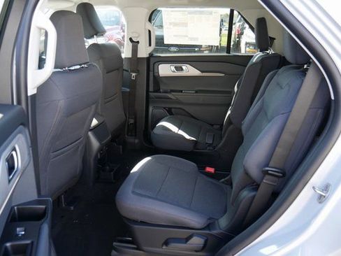 New 2026 Ford Explorer Active image 24