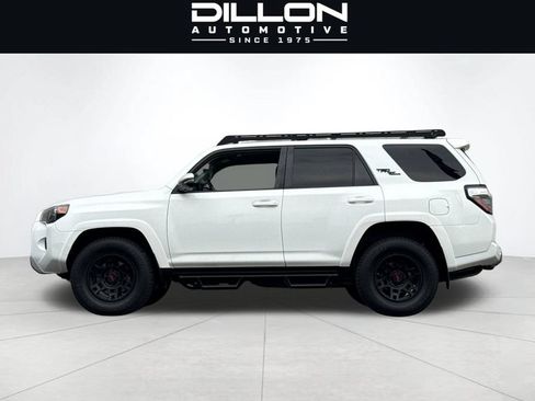 Used 2021 Toyota 4Runner TRD Off-Road Premium AWD/4WD image 7