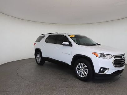 Used 2021 Chevrolet Traverse LT