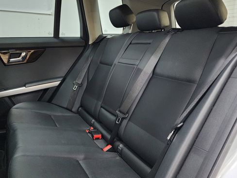 Used 2011 Mercedes-Benz GLK 350 4MATIC image 18