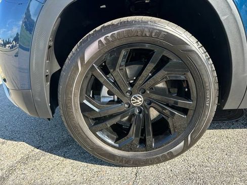 Used 2023 Volkswagen Atlas SE AWD/4WD image 9