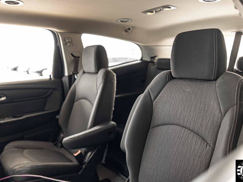 Used 2013 Chevrolet Traverse LT AWD/4WD image 23